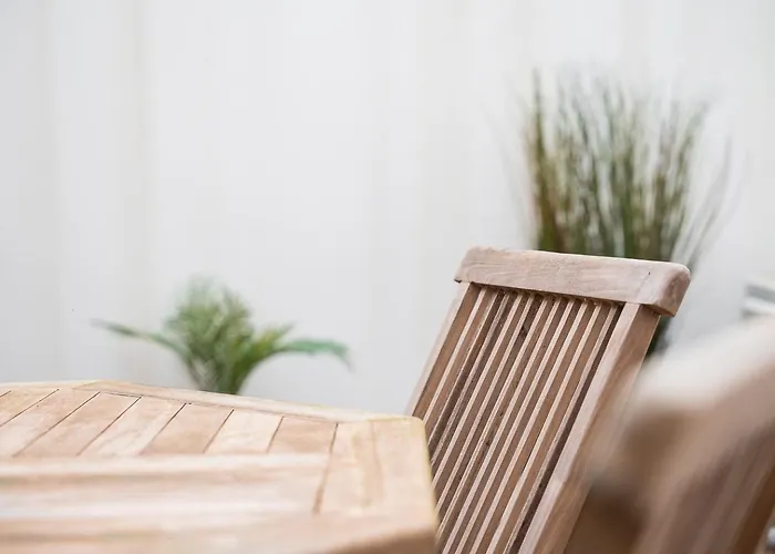 Guestready - Crown Garden Escape