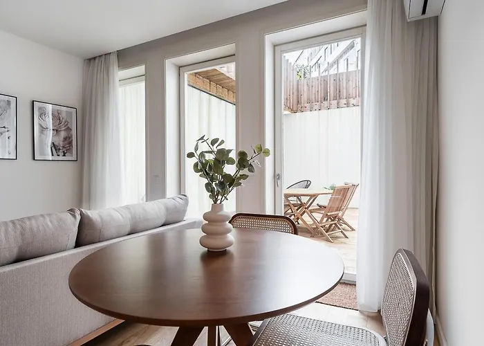 Guestready - Crown Garden Escape